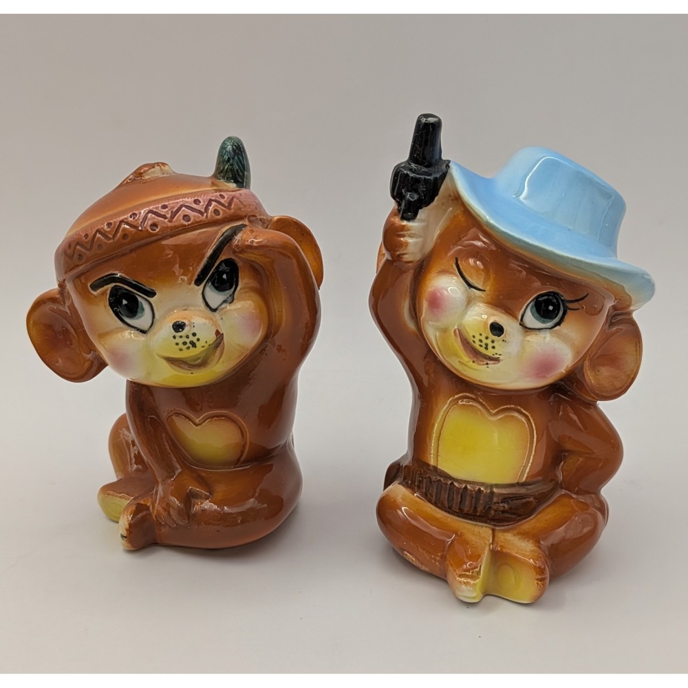 MCM Cartoon Tom‎ & Jerry's Jerry Tuffy Anthro Cowboy/Indian Salt Pepper Shakers